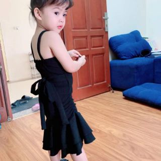 Đầm đuôi cá cho bé (kèm ảnh thật)
