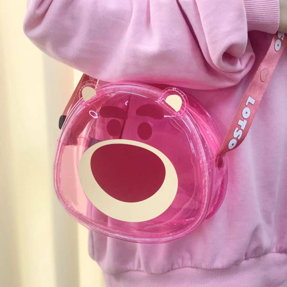 Túi Đeo Chéo Trong Suốt Họa Tiết Gấu Dâu Tây Đáng Yêu Hợp Thời Trang