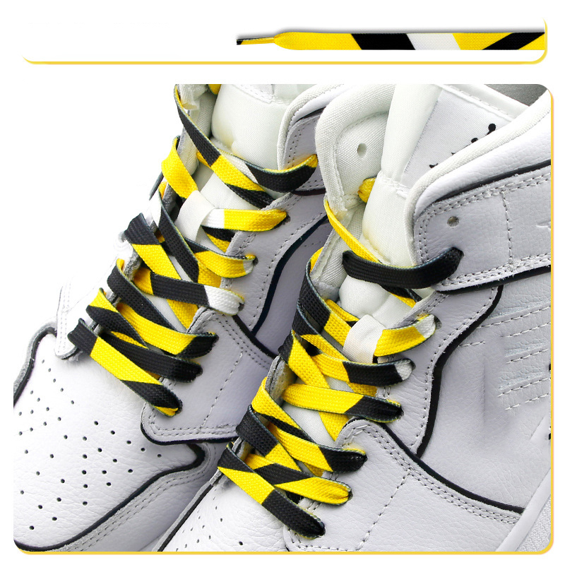 Dây giày màu sắc cầu vồng xinh xắn