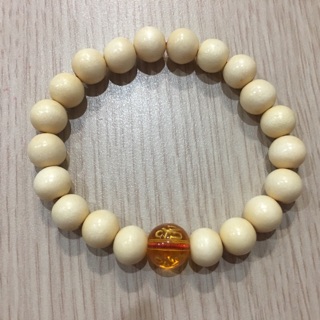 Vòng dâu tằm cho bà bầu