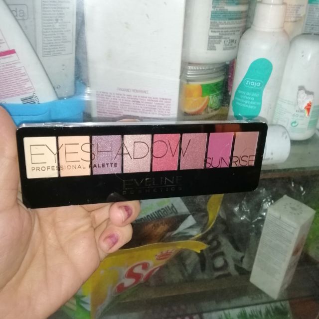 Bảng màu mắt của Eveline