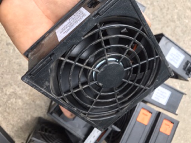 Quạt server Hp delta 12v 1.5A , vuông 9cm có khung bảo vệ full