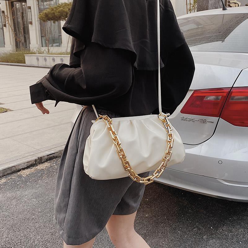 Túi kẹp nách nữ cá tính,Túi xách nữ cao cấp phối dây xích loại 1 Chip Xinh Boutique KN08 | BigBuy360 - bigbuy360.vn