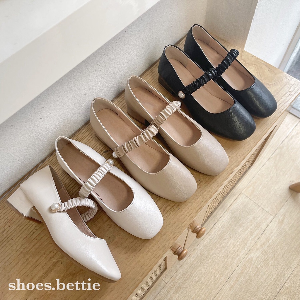 Giày nữ Mary Jane quai nhăn đính cúc giả ngọc trai