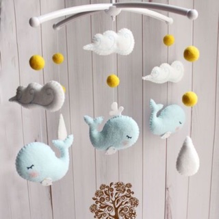 Treo nôi cho bé hình cá voi