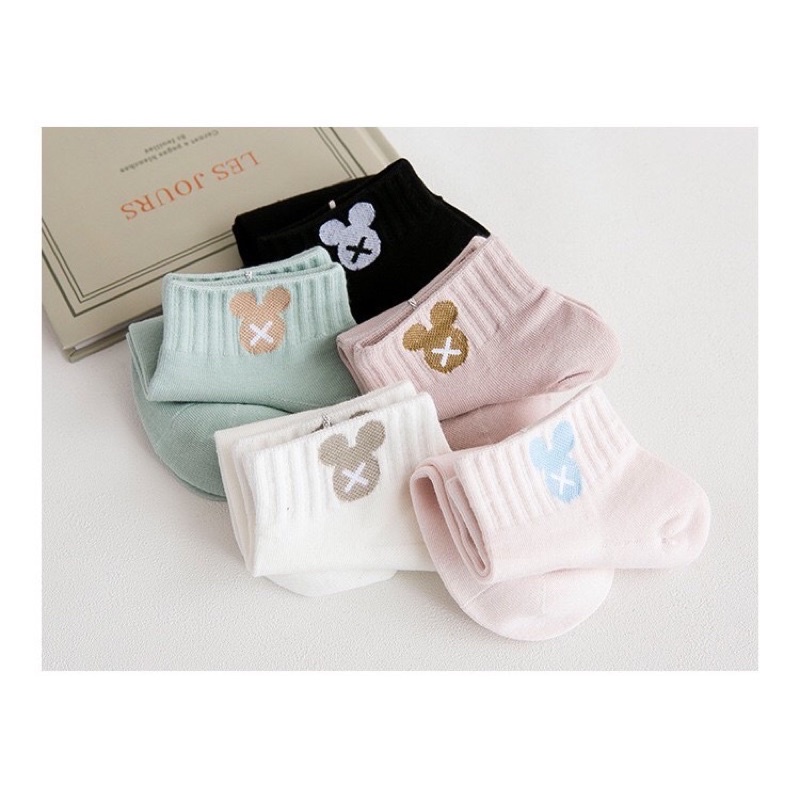 RẺ VÔ ĐỊCHTẤT NGẮN CỔ NỮ IN HÌNH CHUỘT MICKEY ĐÁNG YÊU PHONG CÁCH HÀN QUỐC