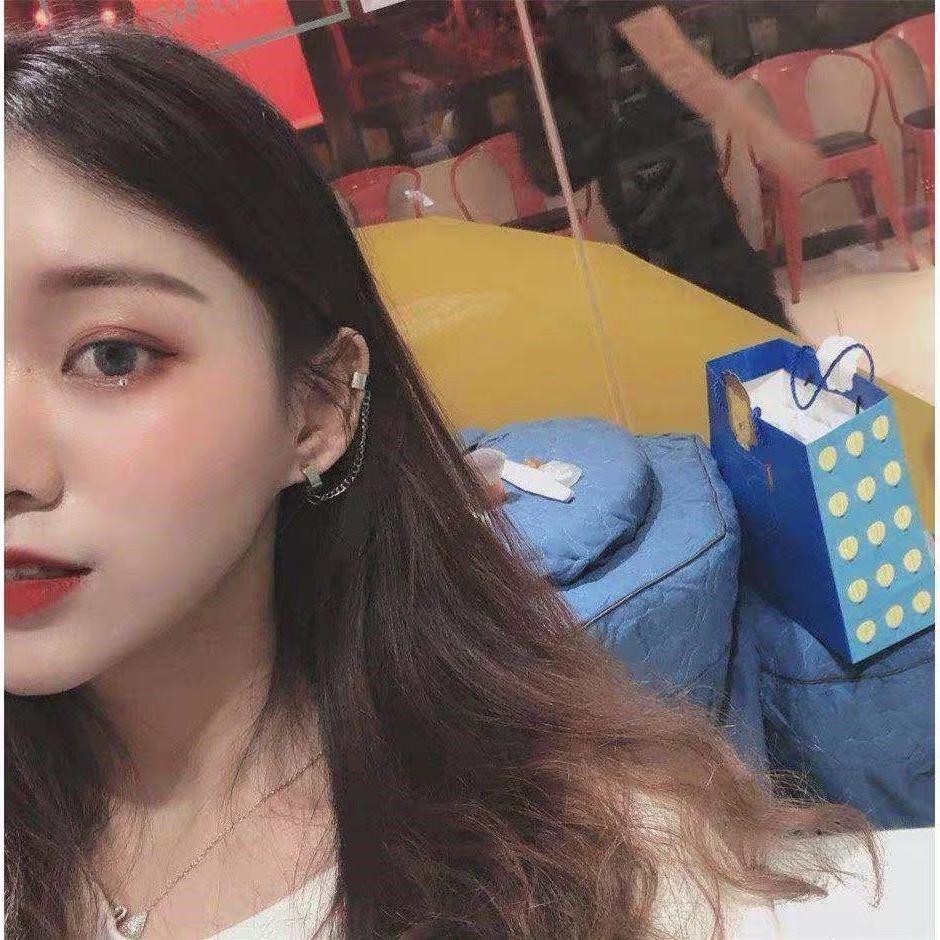 Bông Tai Kiểu Kẹp Phối Xích Cá Tính Cho Nữ