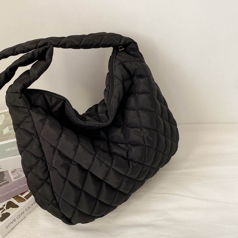 Túi xách đeo vai cotton có đệm nylon hình bánh mì thêu chéo thời trang mùa đông cho nữ