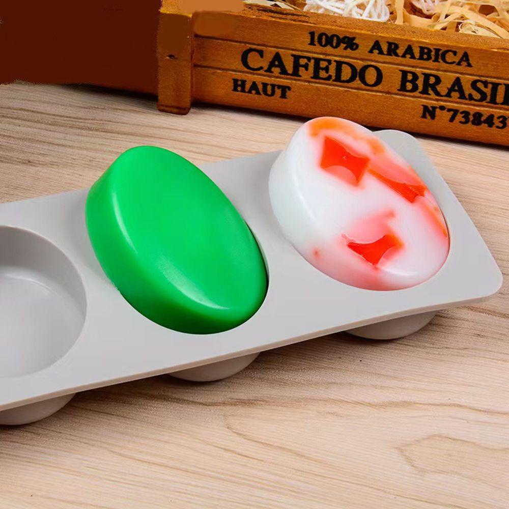 Khuôn Silicone Làm Bánh / Xà Phòng 4 / 6 Ô Tiện Lợi