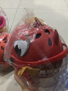 nón bảo hiểm có kính