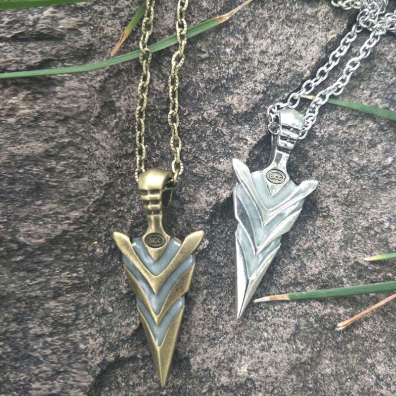 Vòng cổ Mặt Mũi Tên Phát Sáng Trong Đêm Độc Đáo