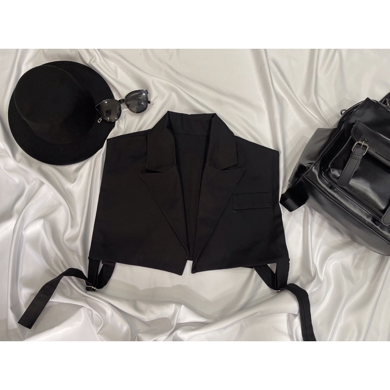 Ghile cổ vest lửng