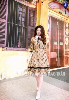 Đầm hoạ tiết xoè