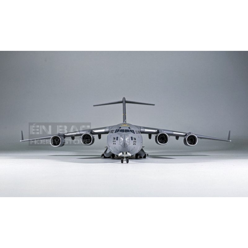 Mô hình máy bay vận tải quân sự C-17 USAF
