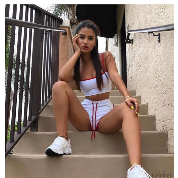 Set Đồ Thể Thao 2 Món Gồm Áo Croptop Hai Dây Màu Trơn + Quần Lưng Cao Co Giãn + Quần Short Lưng Cao Dành Cho Nữ Laa8-Yh