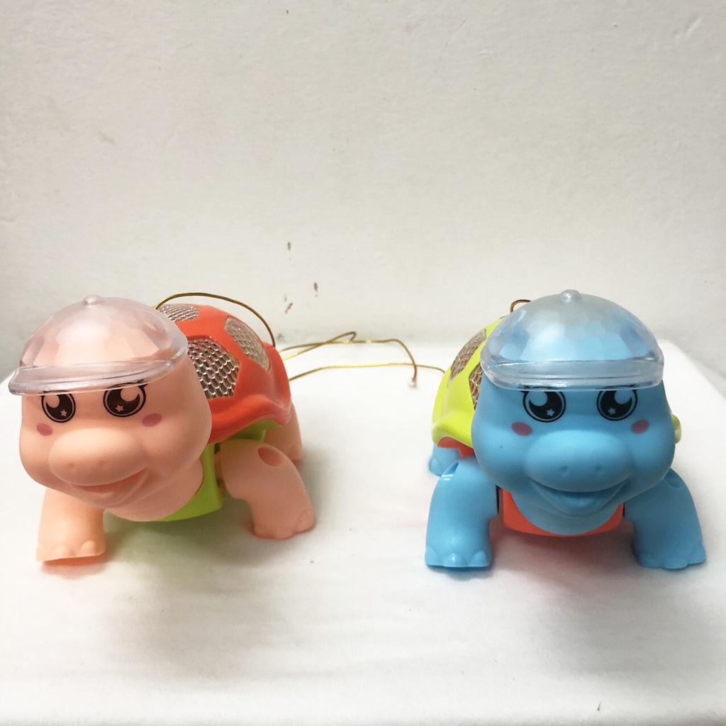 Đồ chơi con cua con rùa biết đi có nhạc và đèn cho bé