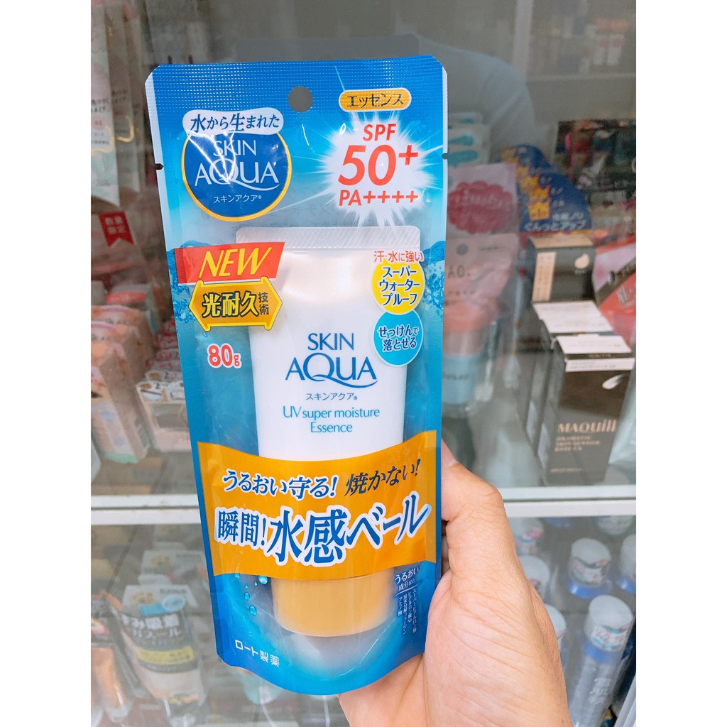 Kem chống nắng Rohto Skin Aqua UV Super Moisture Essence