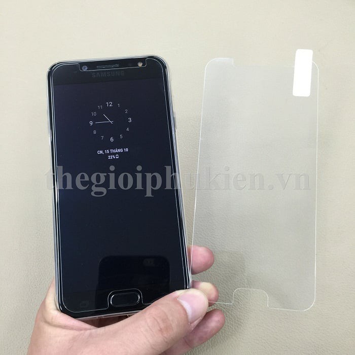 Tấm dán kính cường lực SamSung Galaxy J7 Plus hiệu Glass