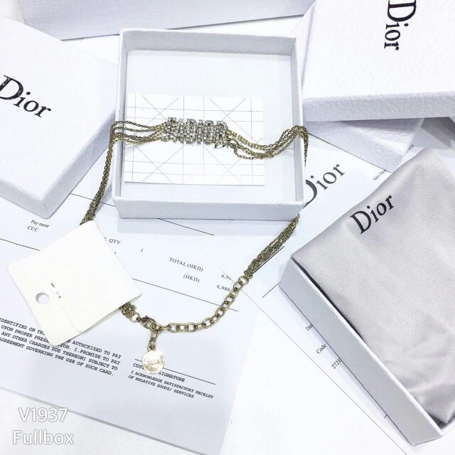 Choker chữ Jadior đính đá