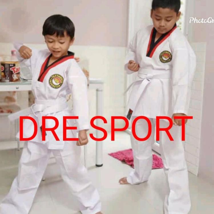 Bộ Đồ Tập Võ Taekwondo Cổ Đen Đỏ Cho Bé