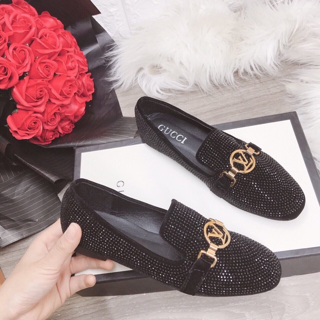 Giày búp bê đá tag l v