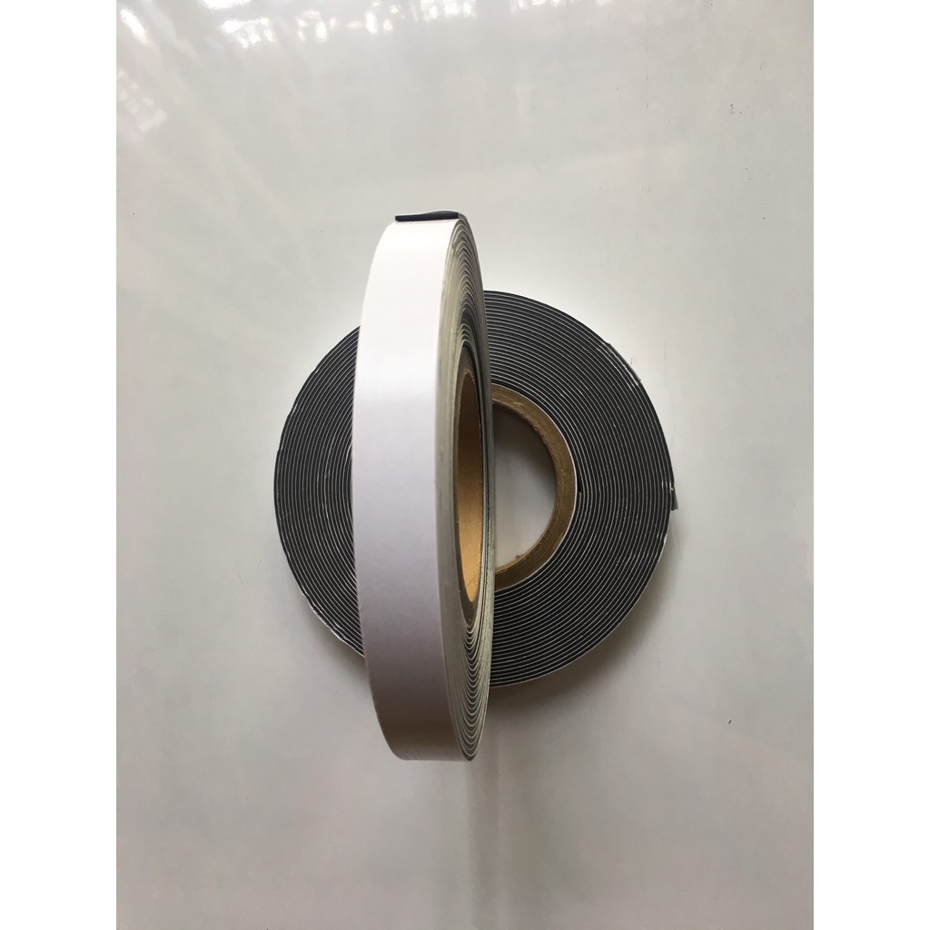 Cuộn w20x1.6x1000mm  nam châm dẻo có keo, cuộn nam châm lá