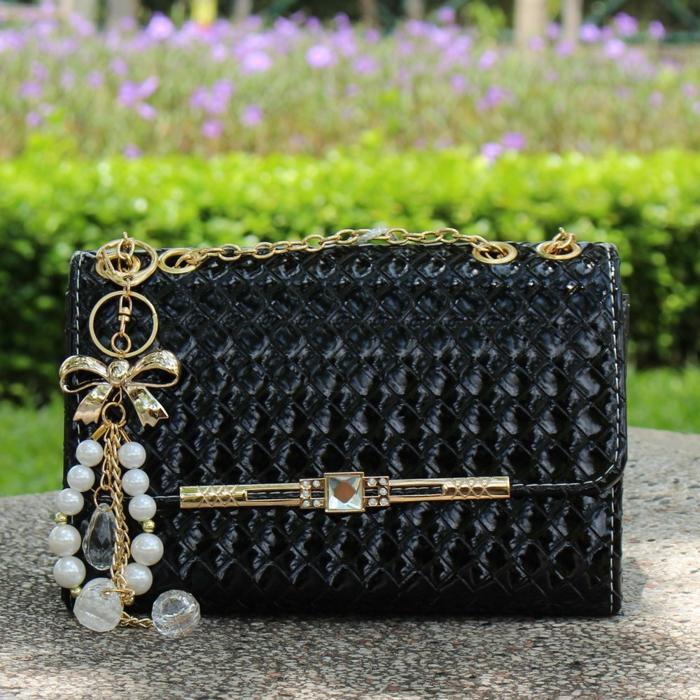 T06 Túi Xách Nữ Đeo Chéo Màu Đen