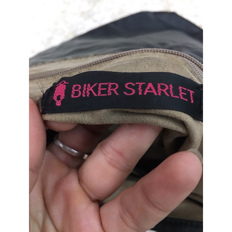 Túi si hiệu y hình