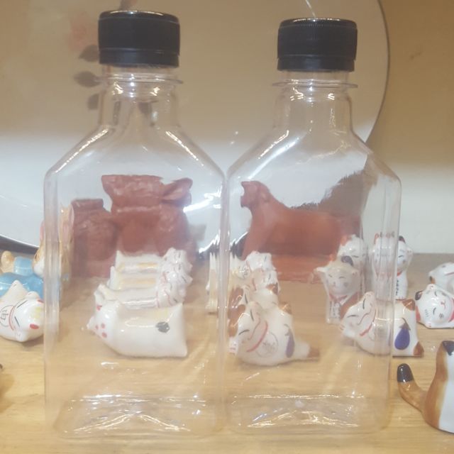 Chai nhựa trong 250ml thân vuông dẹp