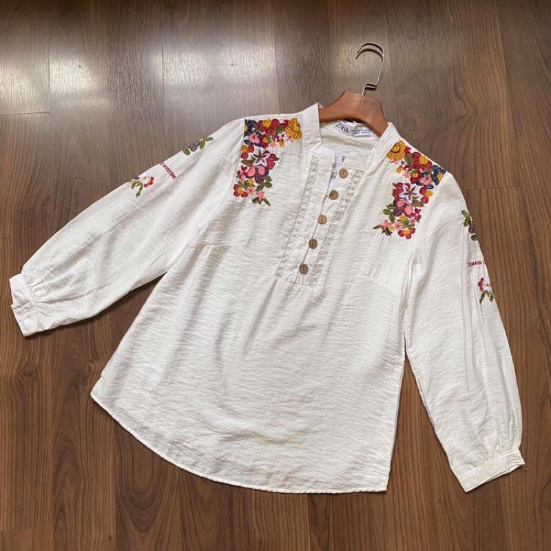 Áo ZR Tằm Thêu Hoa