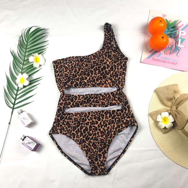 Bikini liền mảnh che bụng lệch vai da beo