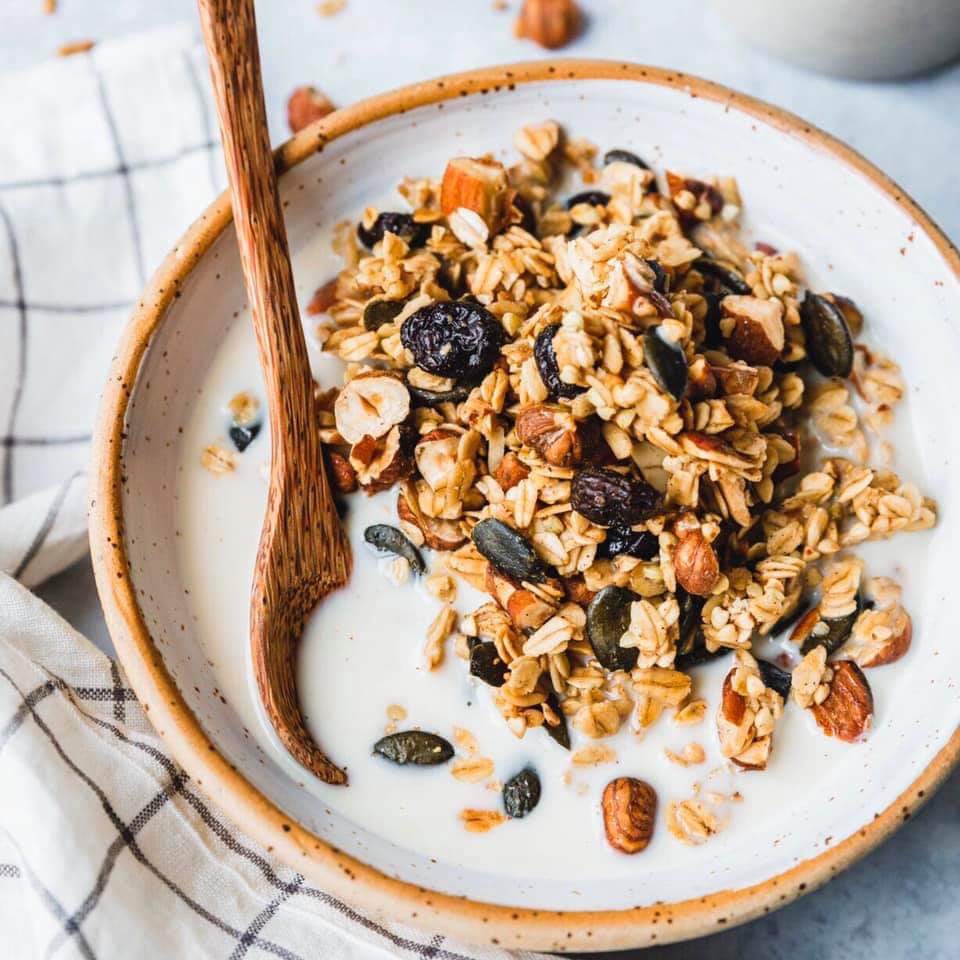 Ngũ cốc Granola YẾN MẠCH PHUN CHÂN KHÔNG MẬT ONG HŨ 500g -HKFoods- ăn vặt văn phòng