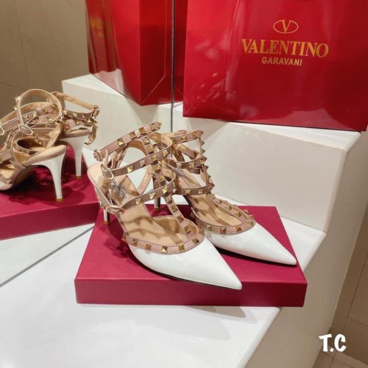 Sandal VLTN