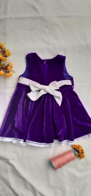 Váy nhung cho bé 1-3 tuổi (10-15 kg)