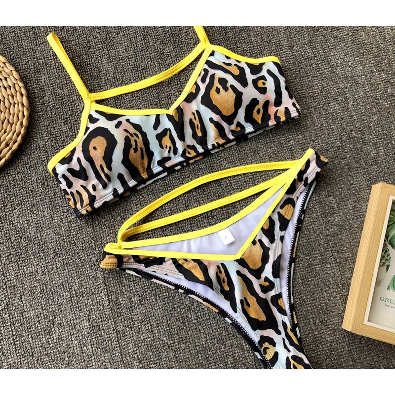 [BKN1151] &lt;ÂU&gt; SET BIKINI BEO VIỀN VÀNG CUTOUT QUẦN THONG/LỌT KHE