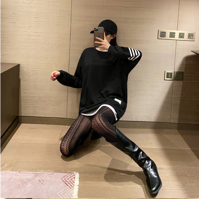 [Hàng có sẵn] Quần tất dài ôm chân khoét lỗ gợi cảm chống móc khóa mùa thu