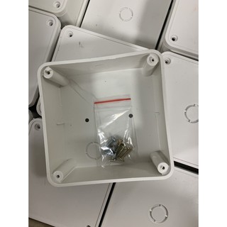 Hộp Kỹ Thuật Cho Camera chống nước Kích thước 110 x 110 x 5mm