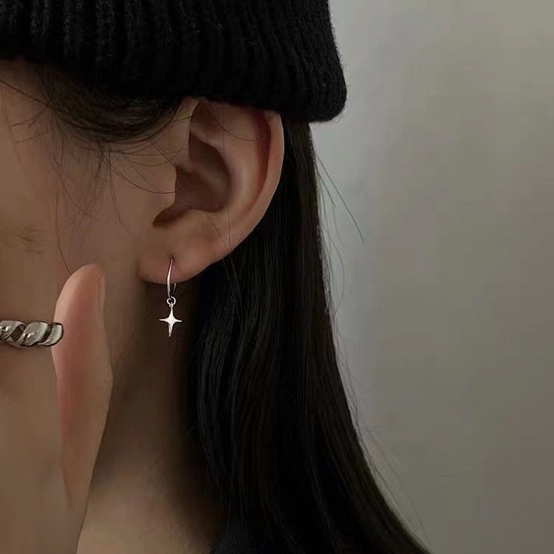 Đôi Bông Tai Mạ Bạc 925 Hình Ngôi Sao Thời Trang Hàn Quốc