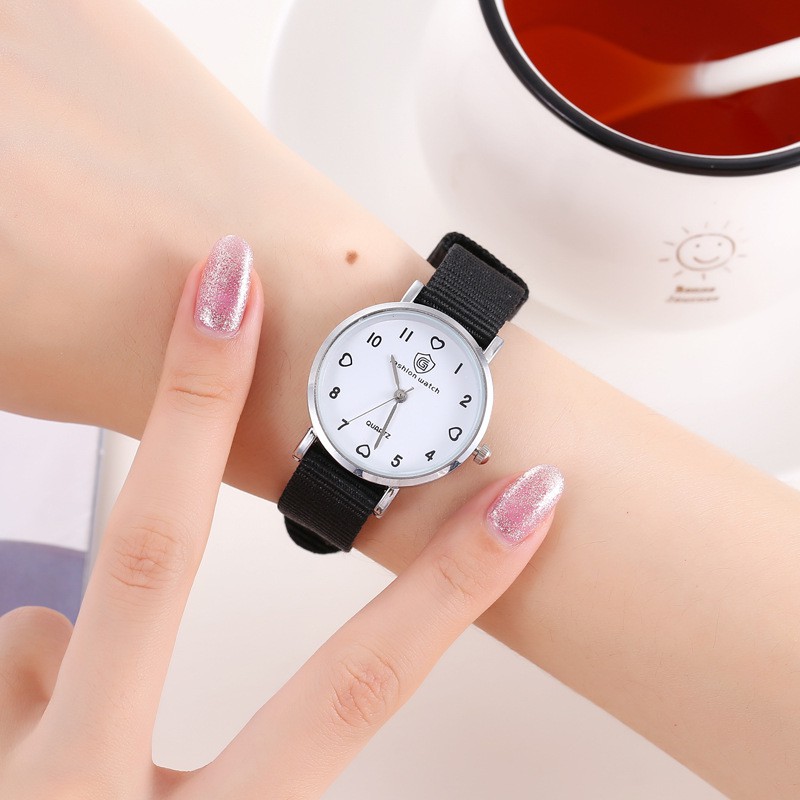 Đồng hồ nữ DH499 shop Ny Trần chuyên đồng hồ nam nữ