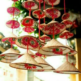 Xâu nón lá treo trang trí mini