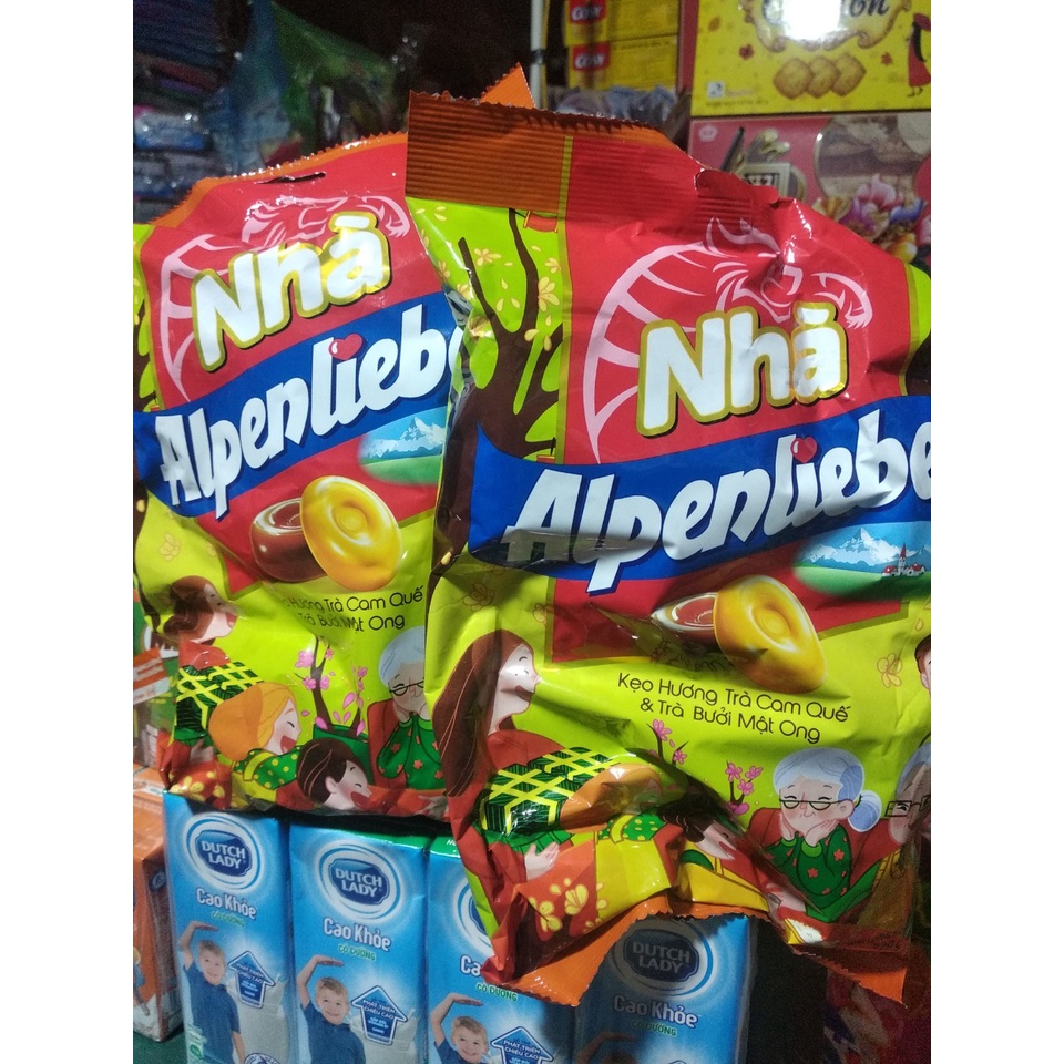 Kẹo mềm Alpenliebe 2Chew vị sữa &amp; hương trà sữa trân châu đường đen gói 227.5G