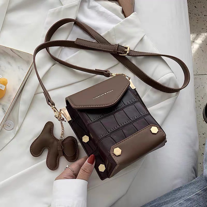 Túi xách đeo chéo nữ đẹp đi chơi phong cách thời trang hàn quốc giá rẻ dễ thương cute DC1261