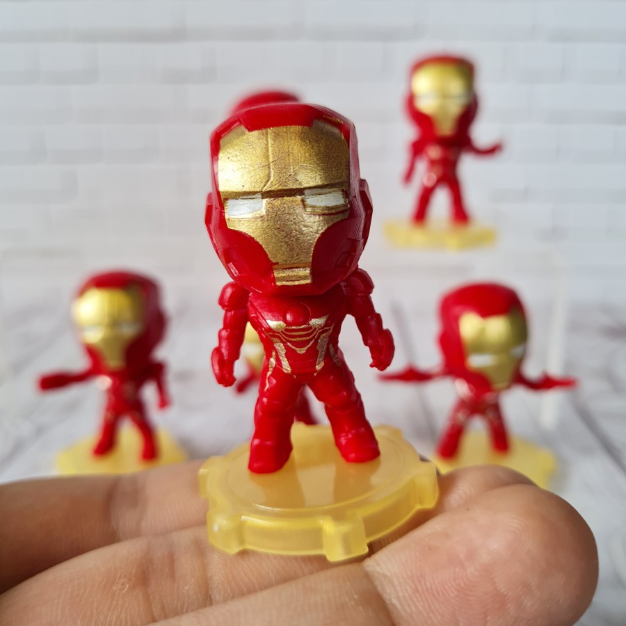 Mô Hình Nhân Vật Iron Man Chibi Trong Avengers Trang Trí Bánh Kem