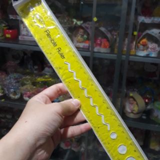 Thước kẻ dẻo dày dài 20 cm / 30 cm