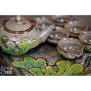 Bộ ấm chén Bát Tràng quai đồng men hỏa biến gấm sen màu