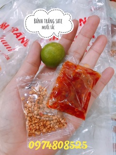 Bánh tráng sa tế muối tắc