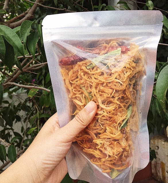 Khô gà lá chanh homemade | BigBuy360 - bigbuy360.vn
