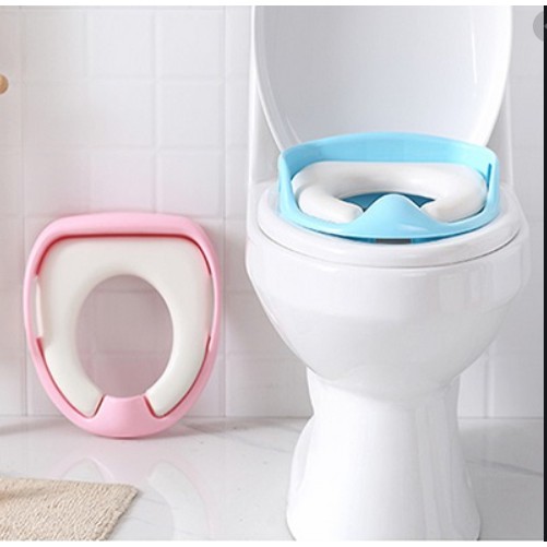 [Chọn Màu] Bệ Ngồi Toilet Thu Nhỏ Đi Vệ Sinh Cho Bé Có Tay Vịn