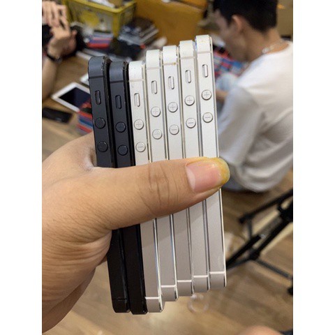 Điện thoại giá rẻ IP5 / IP 5 / IP 5G 32/16gb - tặng Sạc , hỗ trợ bảo hành toàn quốc - 2Yann Store