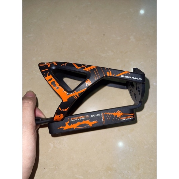 Gọng Để Bình Nước Xe Đạp Promend Chính Hãng